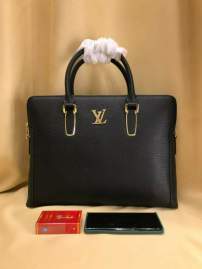Picture of Louis Vuitton Mens Bags _SKUfw111998547fw